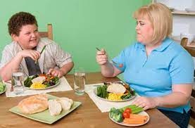 Frenar la ingesta de alimentos a altas horas de la noche 2.jpg